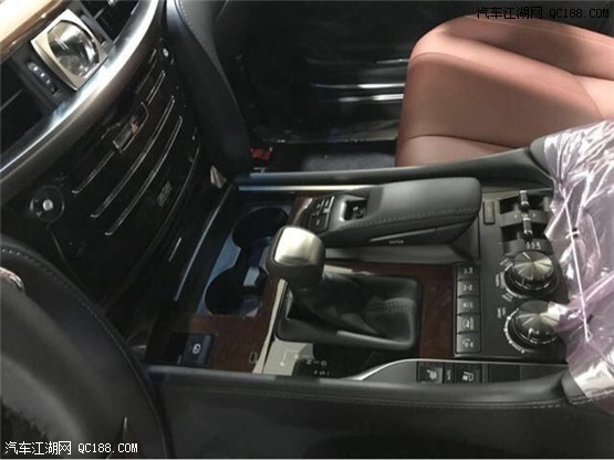 平行进口18款雷克萨斯LX570中东版图解