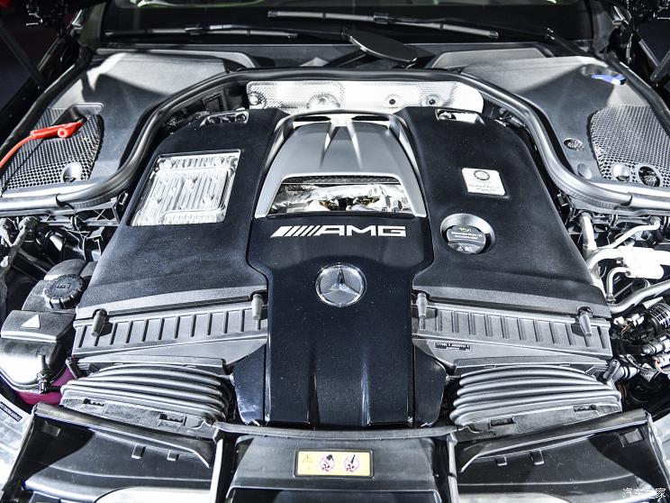 梅赛德斯-AMG AMG GT 2019款 AMG GT 63 S 4MATIC+ 四门跑车