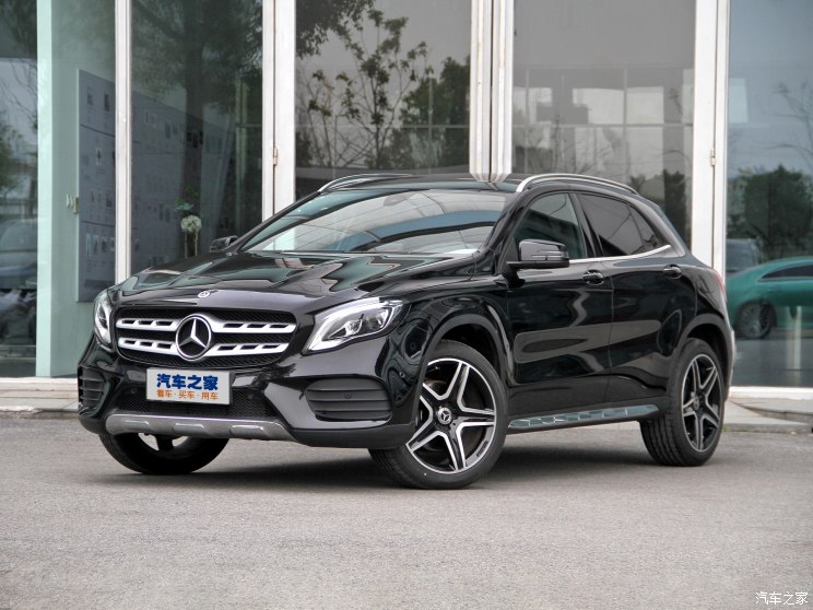 北京奔驰 奔驰GLA 2018款 GLA 260 4MATIC 运动型