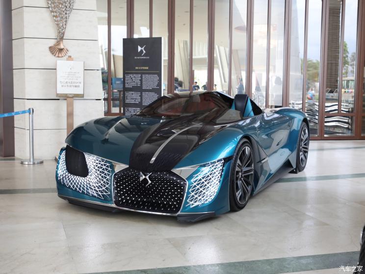 ѩ() DS X E-Tense 2018 Concept