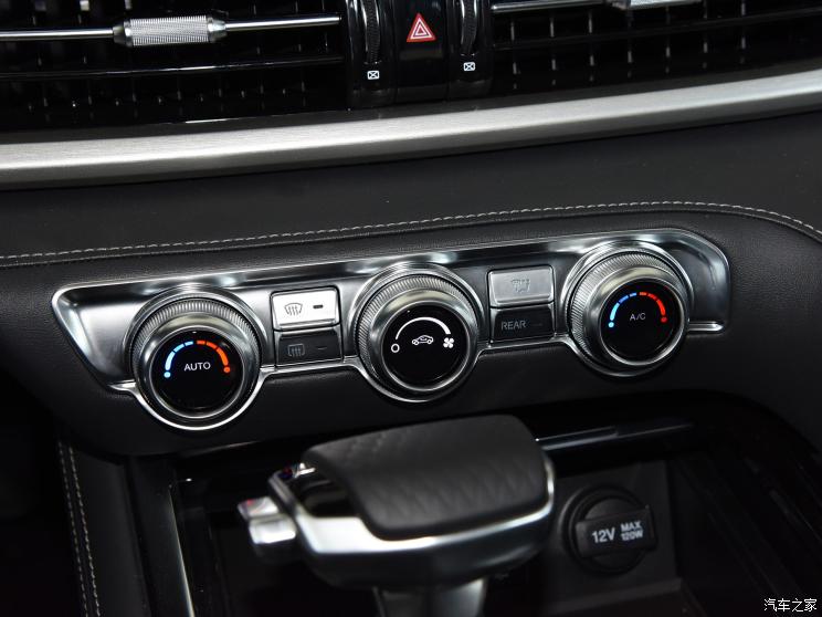 长安汽车 长安CS95 2019款 基本型