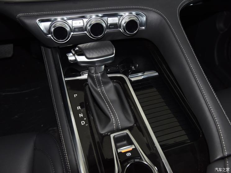 长安汽车 长安CS95 2019款 基本型