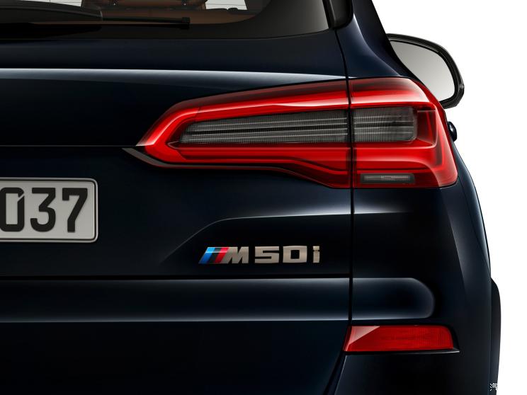 () X5 2019 M50i