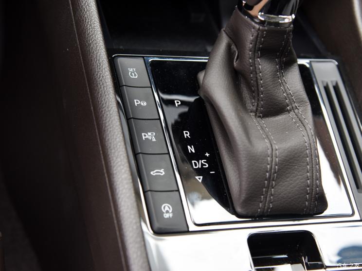 上汽斯柯达 速派 2019款 TSI380 DSG旗舰版