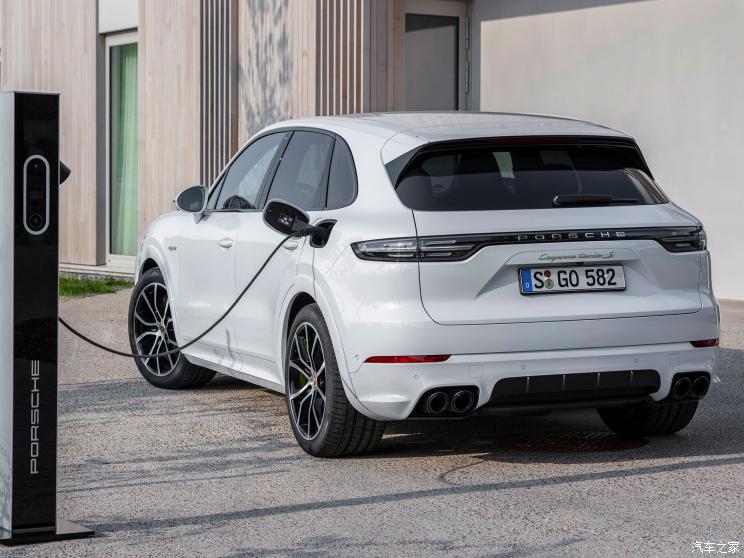 ʱ CayenneԴ 2020 Cayenne Turbo S E-Hybrid 4.0T