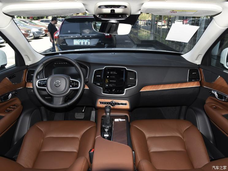 沃尔沃(进口) 沃尔沃XC90 2020款 T6 智逸豪华版 7座