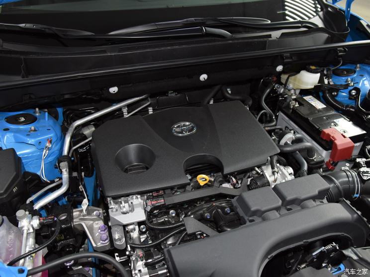 一汽丰田 RAV4荣放 2020款 2.0L CVT四驱尊贵版