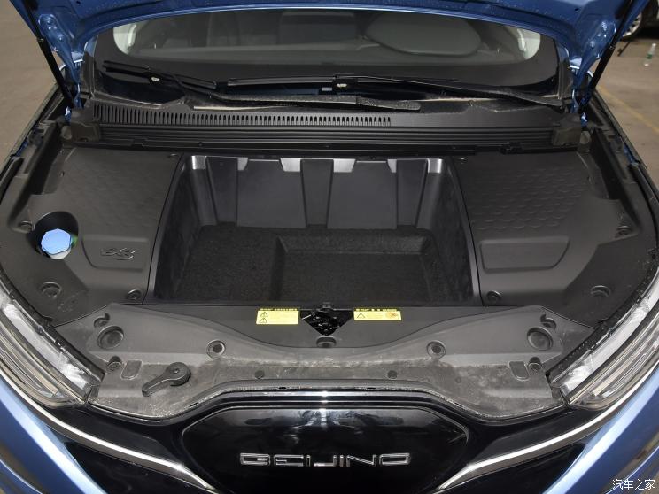北汽新能源 北汽新能源EX3 2019款 R600 劲风版
