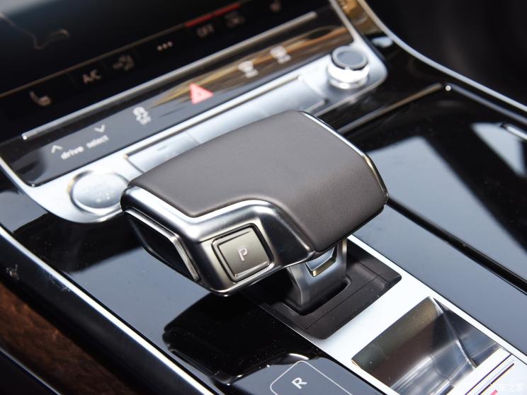 奥迪(进口) 奥迪Q7 2020款 45 TFSI quattro 致享专享版