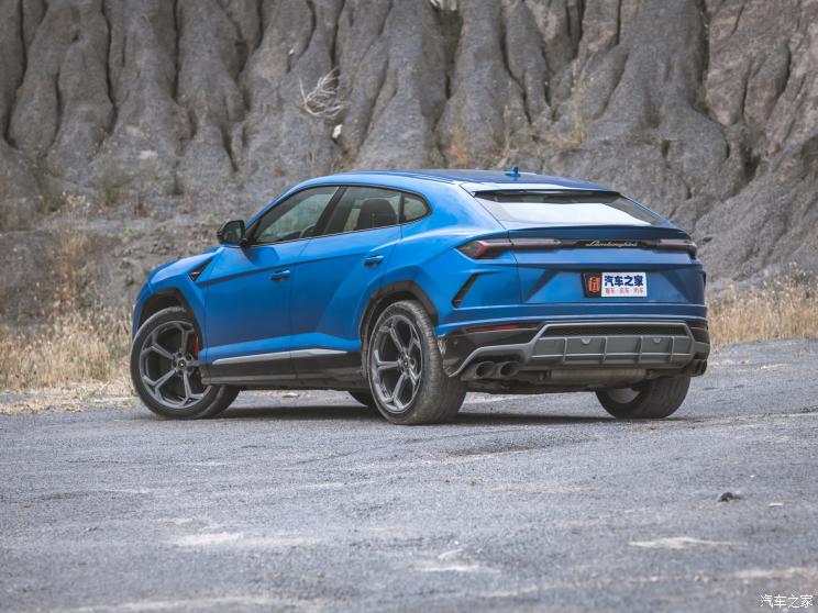  Urus 2018 4.0T V8