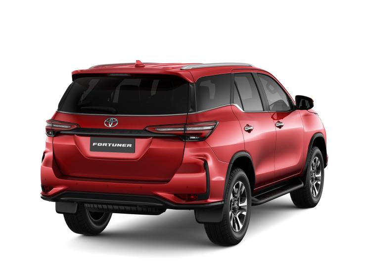 () Fortuner 2021 Legender