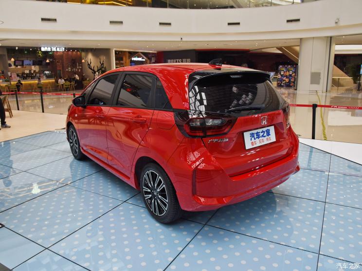广汽本田 飞度 2021款 1.5L CVT Sport 潮跑Pro