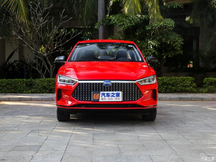 比亚迪 比亚迪e3 2020款 高续航版 耀·豪华型