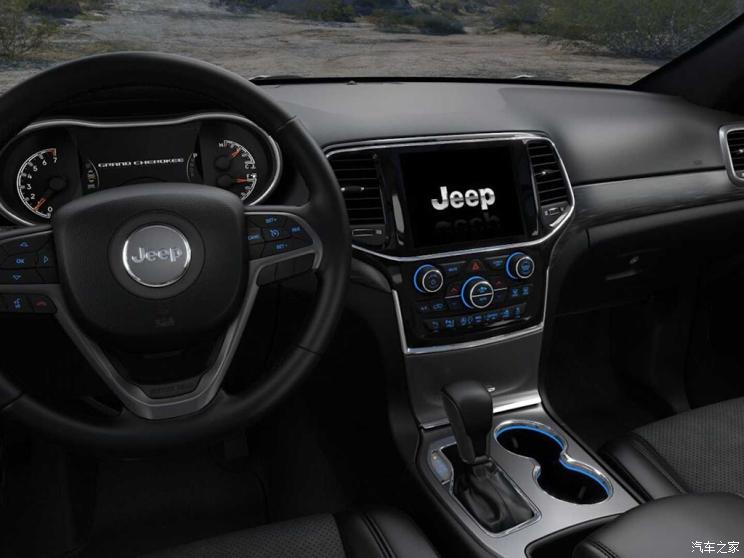 Jeep() ŵ() 2021 Laredo X